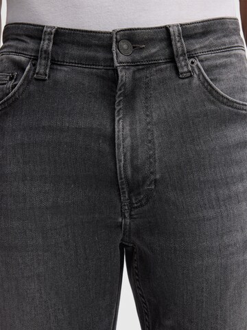 STRELLSON Regular Jeans ' Rui ' in Grijs