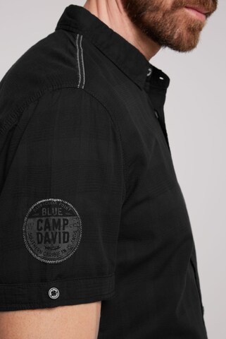 CAMP DAVID Regular Fit Hemd in Schwarz