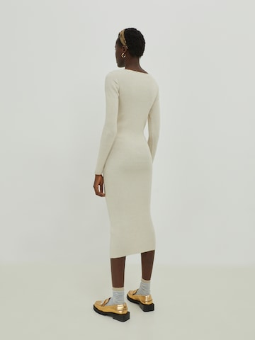 EDITED Knitted dress 'Poppy' in Beige