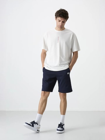 Tommy Life Regular Pants in Blue