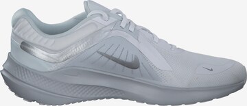 NIKE Loopschoen 'Quest 5' in Wit