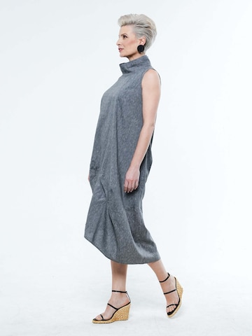 Robe d’été Metamorphoza en gris