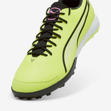 Chaussure de foot 'KING PRO' PUMA en vert