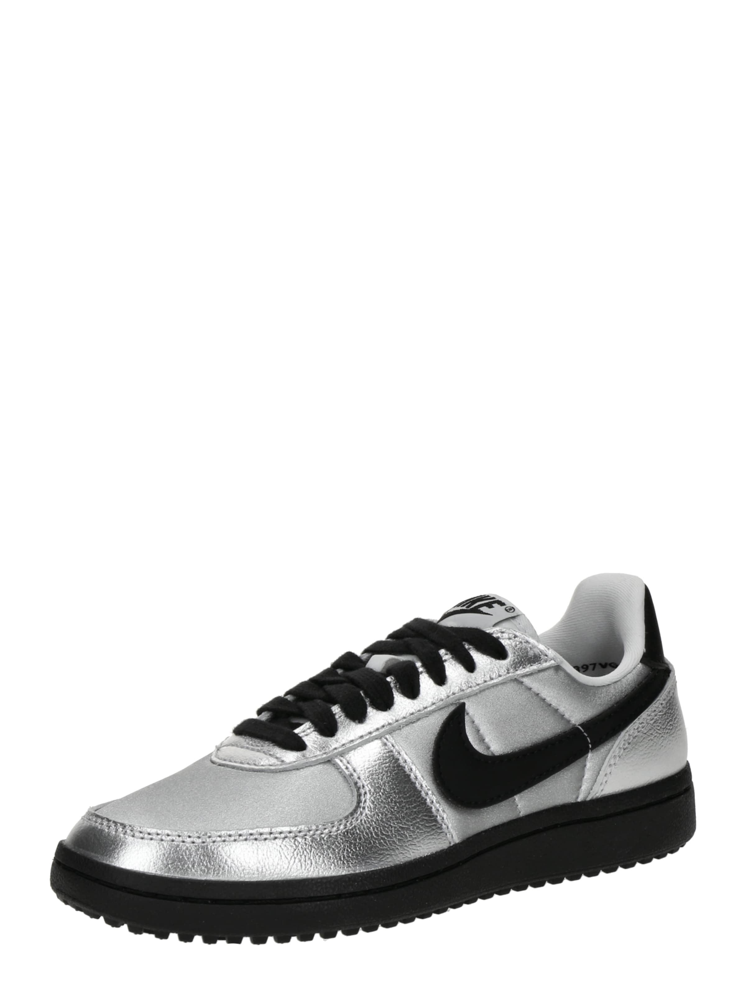 Nike Sportswear Låg sneaker 'Field General' i silver: framsida