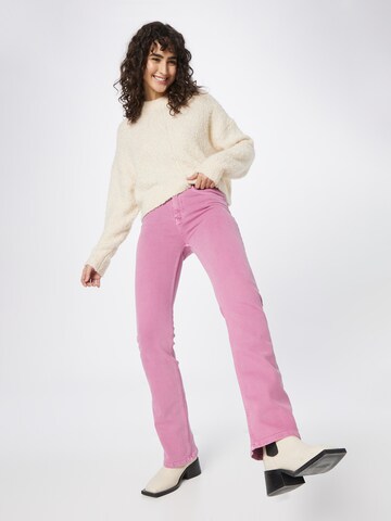 Gina Tricot Slimfit Jeans in Pink