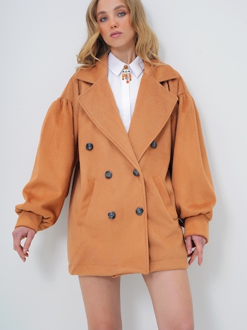 Manteau mi-saison Trend Alaçatı Stili en marron : devant