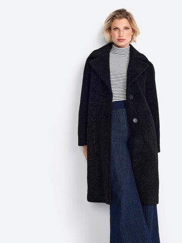 Rich & Royal Between-seasons coat in Black: front