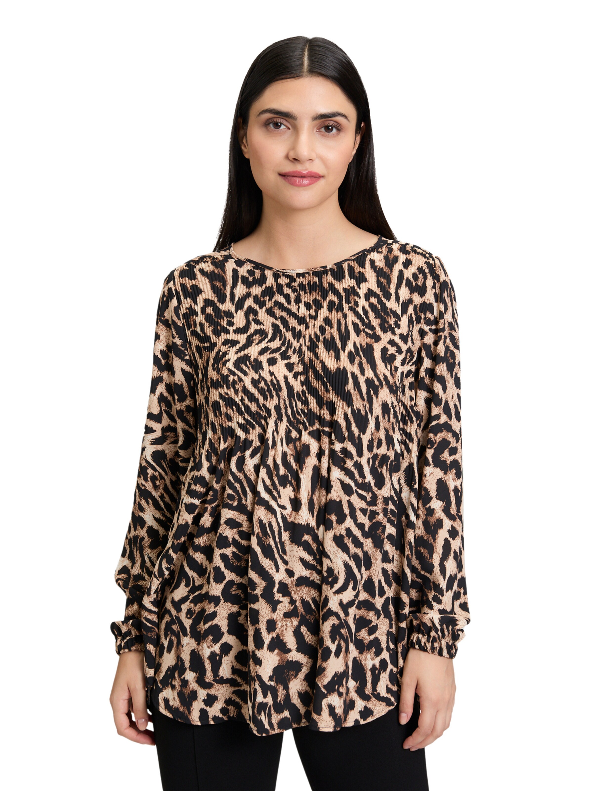 Betty Barclay Blouse in Black: front