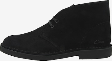 CLARKS Chukka Boots in Zwart