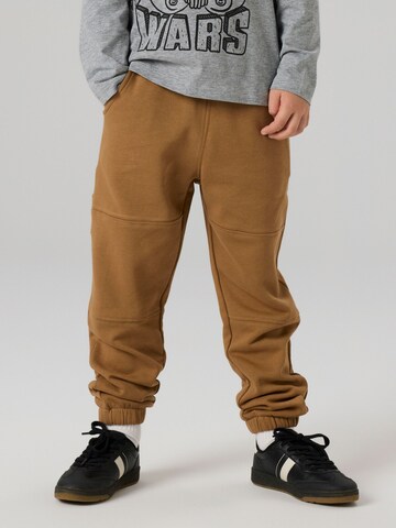 NAME IT regular Bukser i brun