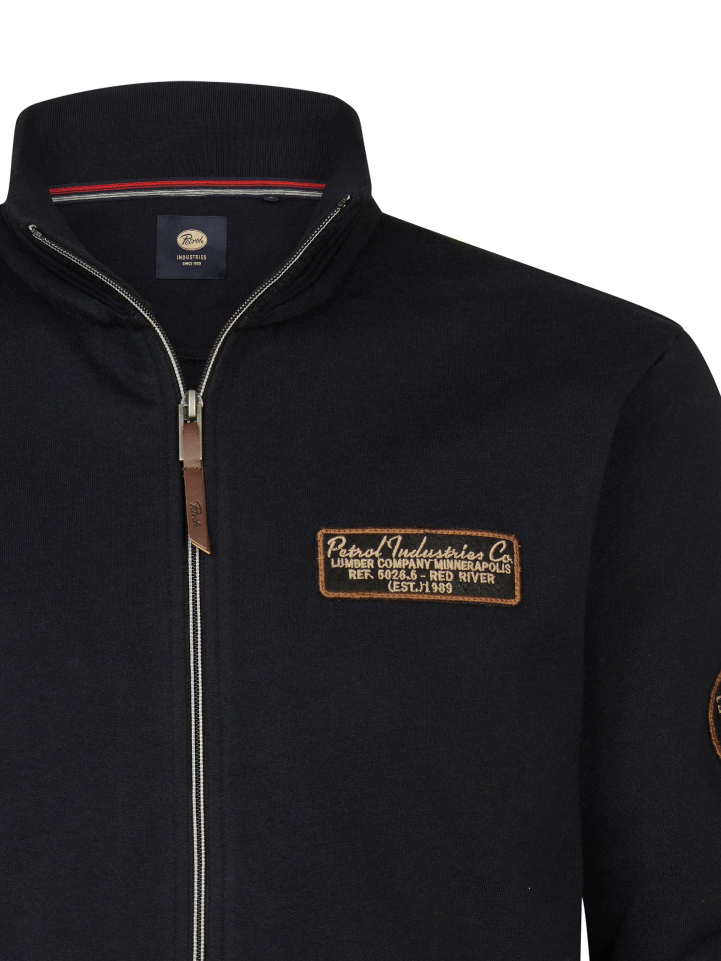 Petrol Industries Sweatshirt in Black