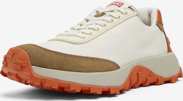 CAMPER Sneakers laag 'Drift Trail' in Wit: voorkant