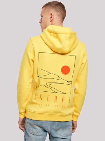 Sweat-shirt 'Escape Discover the World Landscape' F4NT4STIC en jaune
