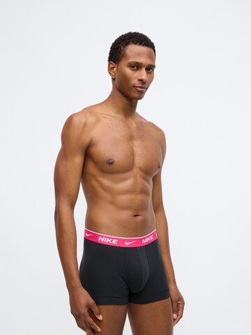 NIKE Underwear Sportunterhose in Schwarz