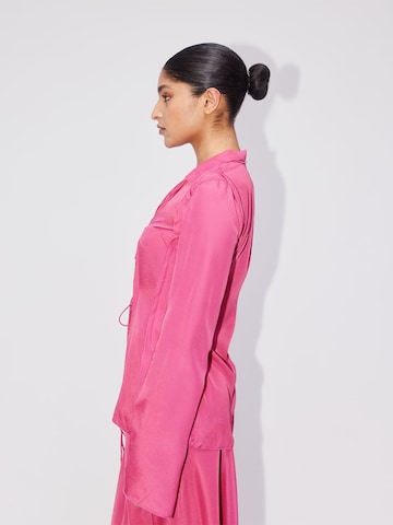 ABOUT YOU REBIRTH STUDIOS Blouse 'SUNSET' in Roze