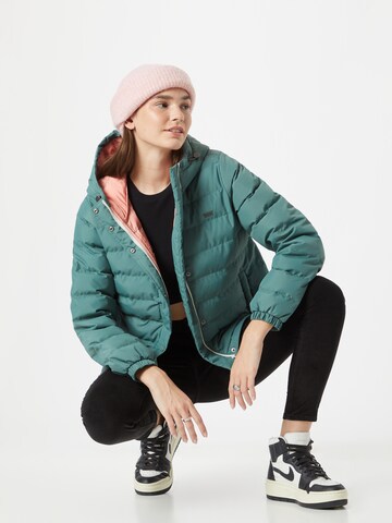 LEVI'S ® Övergångsjacka 'Edie Packable Jacket' i grön