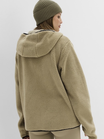 Veste en polaire bonprix en vert