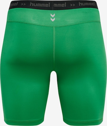 Hummel Skinny Sportshorts in Grün