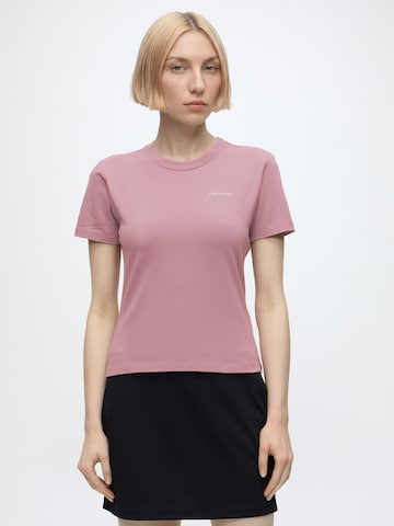 T-shirt Calvin Klein en rouge : devant