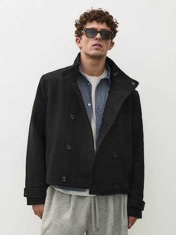 Veste mi-saison Bershka en noir : devant