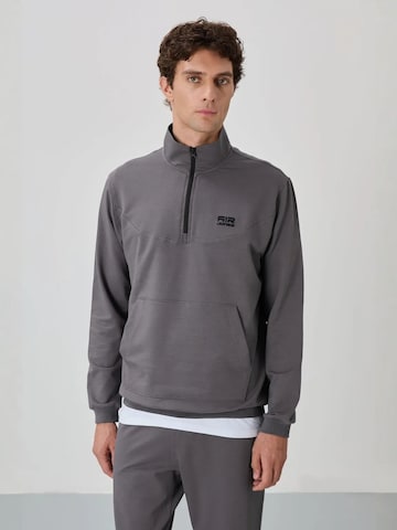 Tommy Life Sportpak in Grijs