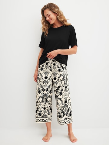 CALIDA Slaapshirt 'Favourites Layering' in Zwart