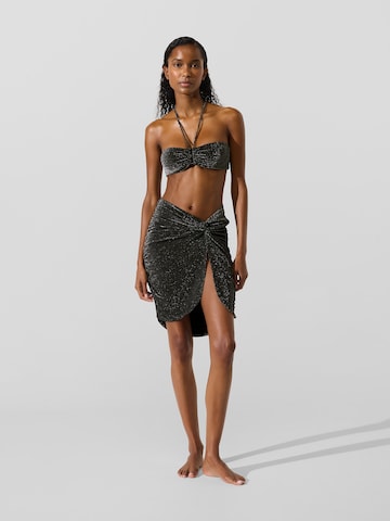 Karl LagerfeldRučnik za plažu - crna boja: prednji dio