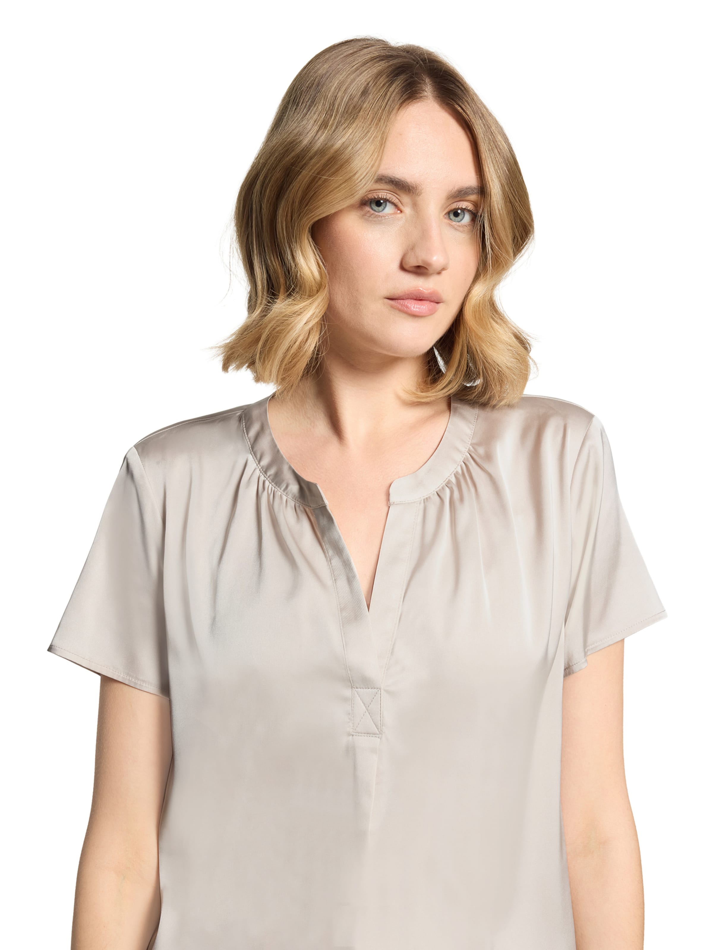Betty Barclay Blouse in Beige