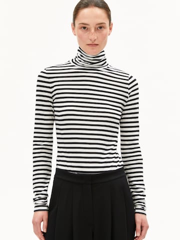 ARMEDANGELS Longsleeve STRIPES in Schwarz: Vorderseite