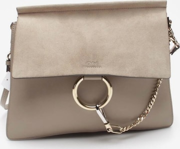 Chloé Schultertasche / Umhängetasche One Size in Grau: predná strana