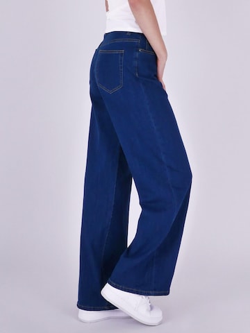 Fraternel Flared Jeans in Blue