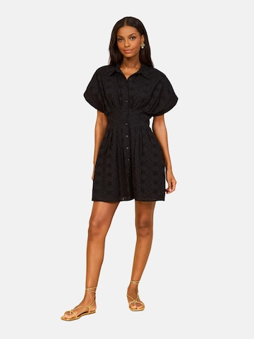 Robe-chemise Lipsy en noir : devant