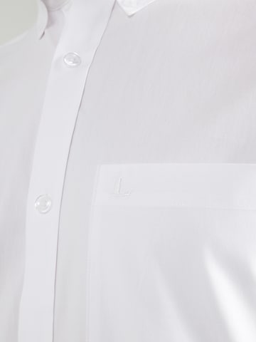 Lindbergh Regular fit Πουκάμισο σε λευκό