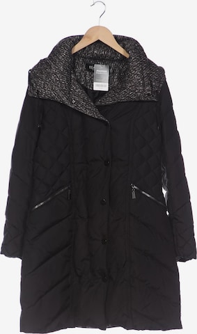 Beaumont Jacket & Coat in L in Black: front