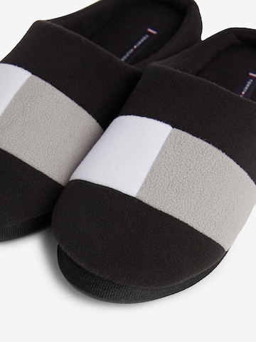 Pantoufle TOMMY HILFIGER en noir