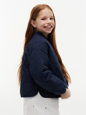 TOMMY HILFIGER Демисезонная куртка в Синий