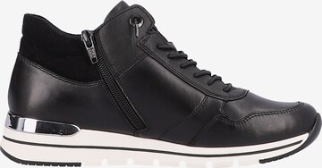 REMONTE Lace-Up Shoes in Black
