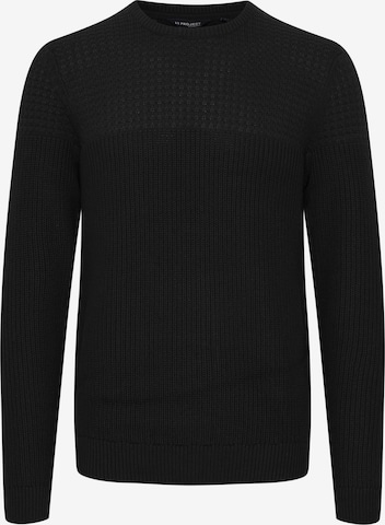 Pullover 'Aamus' di 11 Project in nero: frontale