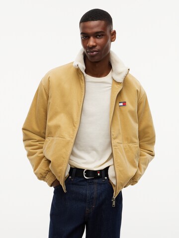 Tommy Jeans Between-Season Jacket in Beige: front
