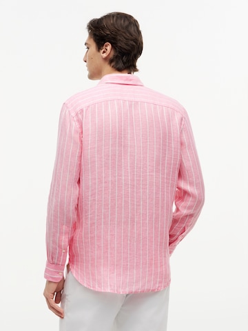 TOMMY HILFIGER Regular fit Button Up Shirt in Pink