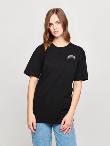 ABOUT YOU x StayKid Shirt 'FLIEG LOS' in Schwarz: predná strana