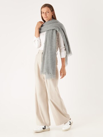 CODELLO Scarf in Grey: front