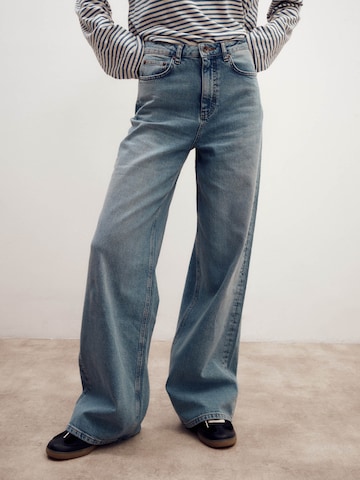 ABOUT YOU x Marie von Behrens Wide leg Jeans 'Sina' in Blue: front