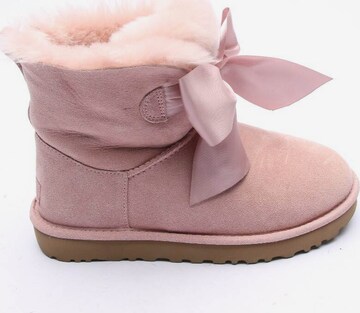 UGG Stiefeletten 38 in Pink: predná strana