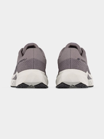 new balance Маратонки за бягане 'Propel V5' в лилав