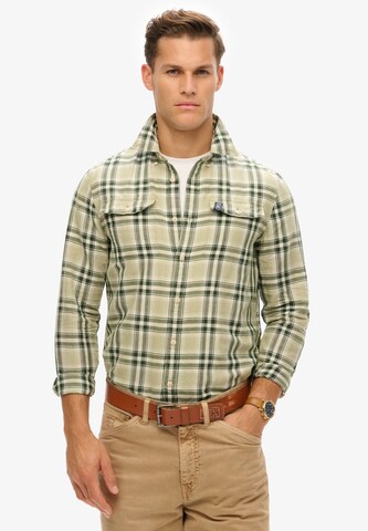 Coupe regular Chemise 'The Merchant Store' Superdry en vert : devant