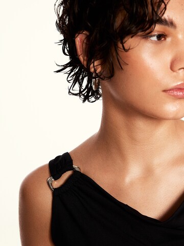 T-shirt Bershka en noir