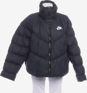 NIKE Winterjacke / Wintermantel L in Schwarz: predná strana