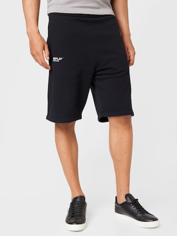 REPLAY Regular Pants in Black: front