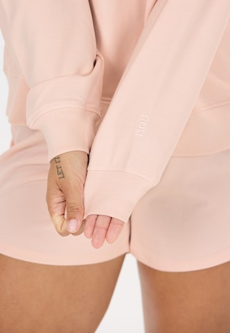 NOU Sweatshirt 'Vacay' in Rood